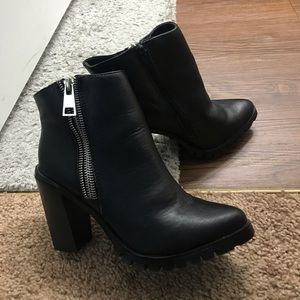 Size 6.5 black ankle booties